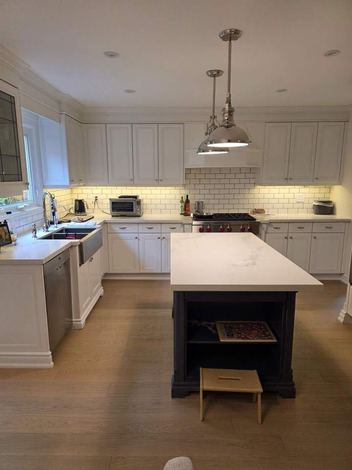 Modern bathroom Whitchurch-Stouffville